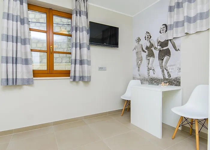 Vandrerhjem Dvor Split