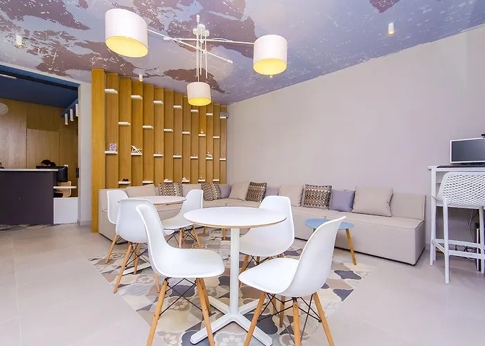 Dvor Hostel Σπλιτ